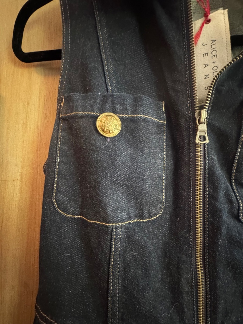 Alice + Olivia Sleeveless Denim Jumpsuit Sz 28 - Picture 9 of 10